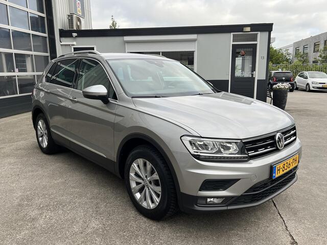 Volkswagen TIGUAN 1.5 TSI ACT Comfortline Business led verl. trekhaak pdc carplay