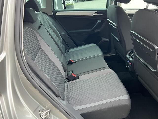Volkswagen TIGUAN 1.5 TSI ACT Comfortline Business led verl. trekhaak pdc carplay