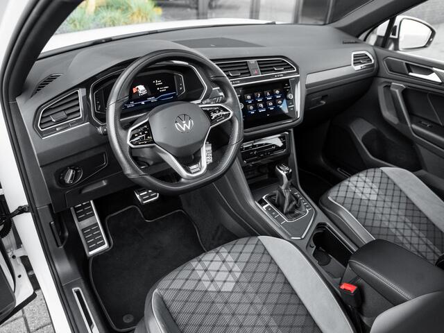 Volkswagen TIGUAN 1.5 TSI R-Line Pano IQ ACC 20'