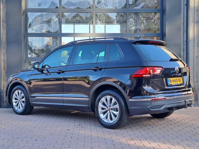 Volkswagen TIGUAN 1.5 TSI Life Business | All-seasons | Trekhaak | Elek. klep | Stoelverwarming | Keyless | Camera |