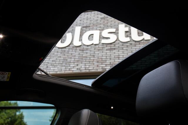 Volkswagen TIGUAN Allspace 1.5 TSI Highline Business R 7p. 7-persoons, Adap. cruise, Elektr. glazen panoramadak, R-interieur