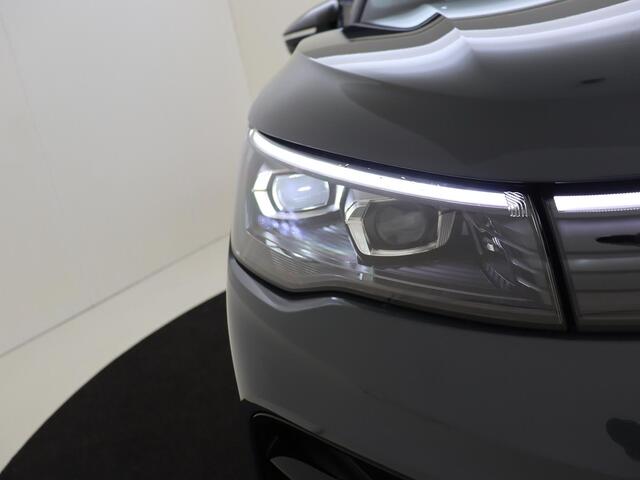 Volkswagen TIGUAN R-Line Edition - eHybrid | 'App-Connect' draadloze smartphone integratie | Automatische afstandsregeling (Adaptive Cruise Control) | Black Style Pakket