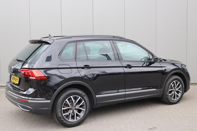 Volkswagen TIGUAN 1.5 TSI 150PK Automaat Life Nieuw-binnen!
