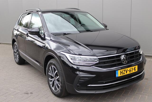 Volkswagen TIGUAN 1.5 TSI 150PK Automaat Life Nieuw-binnen!
