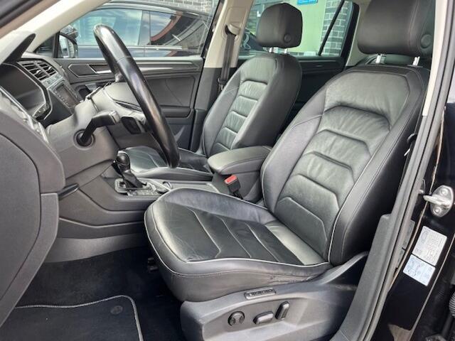 Volkswagen TIGUAN 2.0 TSI 4M. R-LINE - LEDER - AFN. TREKH. - ORG. NL.