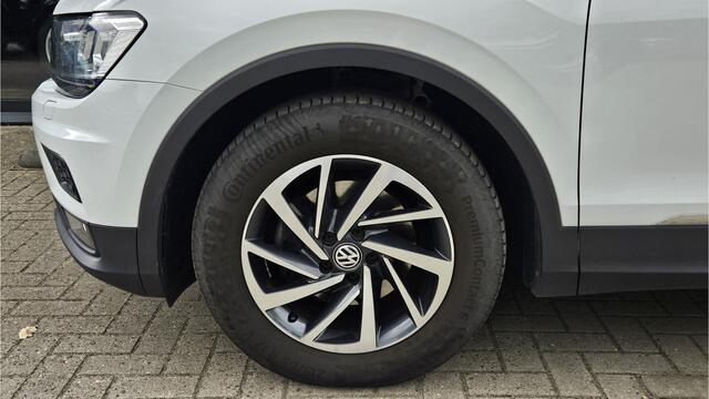 Volkswagen TIGUAN 1.4 TSI ACT Comfortline + LED + ADAPT CRUISE + NAVIGATIE + KLIMA