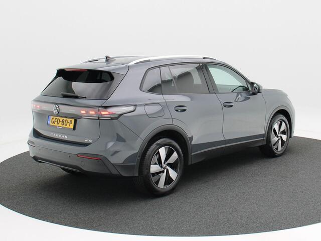 Volkswagen TIGUAN 1.5 eTSi Life Edition 130 Pk | Trekhaak | Full LED | Camera | Sensoren | Elektrische Achterklep | Adaptive Cruise | 18 Inch | 2.609 Km!!