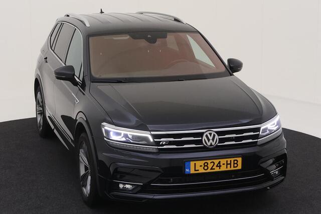 Volkswagen TIGUAN Allspace 1.5 TSI Highline Business R 7p. / R-Line Exterieur / LED / Virtual Cockpit / Elek. Zwenkbare Trekhaak / Elek Achterklep / Camera / 19" LMV