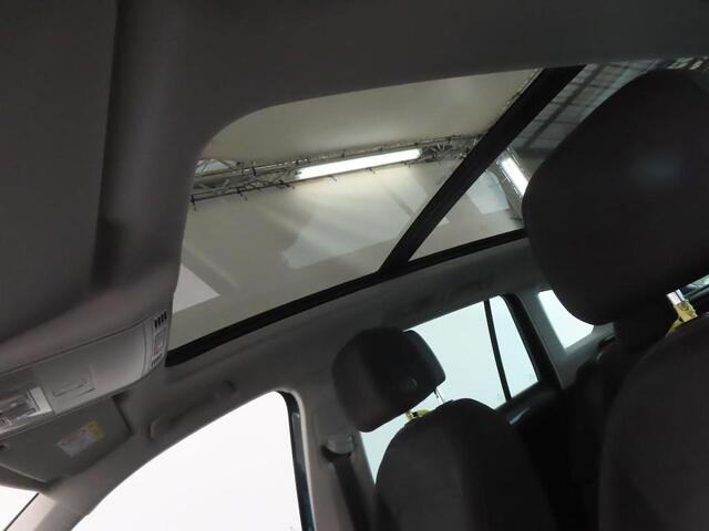 Volkswagen TIGUAN 1.5 TSI Life Bns Panoramadak Navi Camera Ad. Cruise Winter pack Dealeronderhouden