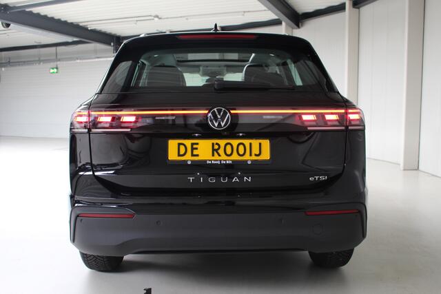 Volkswagen TIGUAN 1.5 eTSI Life Edition DSG Panoramadak | IQ-Light | Navigatie | Trekhaak | Standkachel