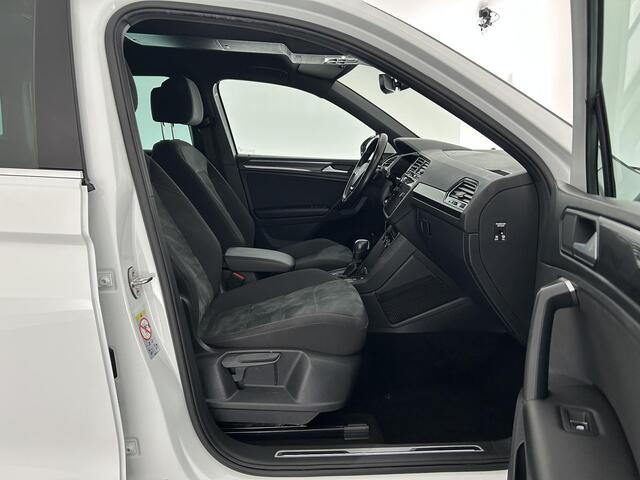 Volkswagen TIGUAN 1.5 TSI 150pk DSG ACT R-Line Highline Stoelverwarming Virtual Cockpit Navigatie
