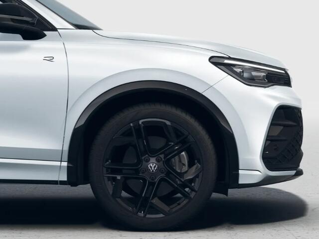Volkswagen TIGUAN R-Line Edition 1.5 eHybrid 204 pk 6 versn. DSG · Black Style Pakket · Comfort Pakket · Trekhaak inklapbaar, met elektrische ontgrendeling, incl. aanhangermanoeuvreerhulp Trailer Assist ·