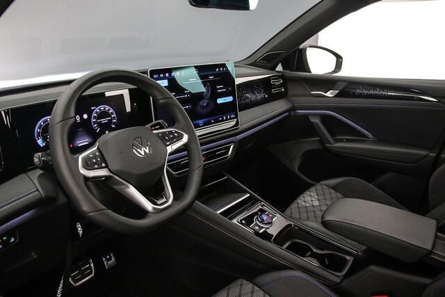 Volkswagen TIGUAN R-Line Edition 1.5 eTSI 150pk DSG Automaat Trekhaak, Harman Kardon audio, Panoramadak, Adaptive cruise control, Black Style, Achteruitrijcamera, Elektrische achterklep