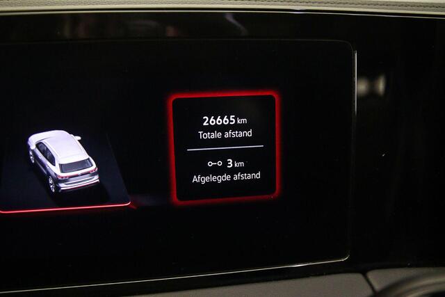 Volkswagen TIGUAN R-Line Edition 1.5 eTSI 150pk DSG Automaat Trekhaak, Panoramadak, Harman Kardon audio, Navigatie, Adaptive cruise control, Elektrische achterklep, Achteruitrijcamera