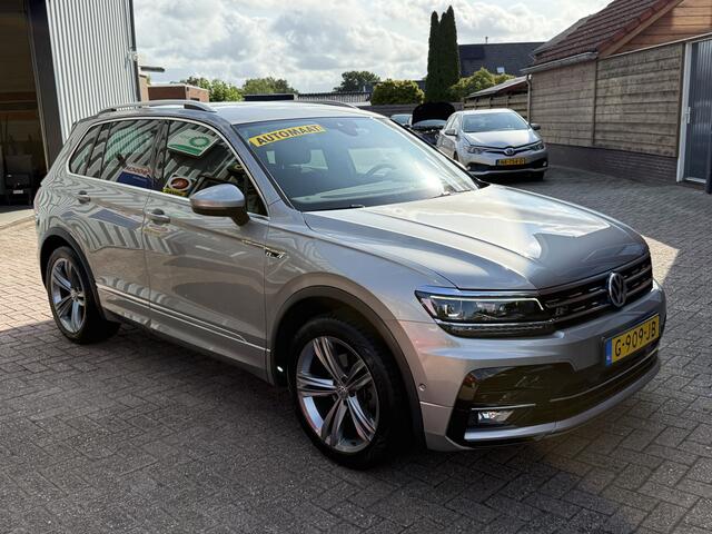 Volkswagen TIGUAN 1.5 TSI ACT Highline Business R | AUTOMAAT | NW STAAT | TREKHAAK |