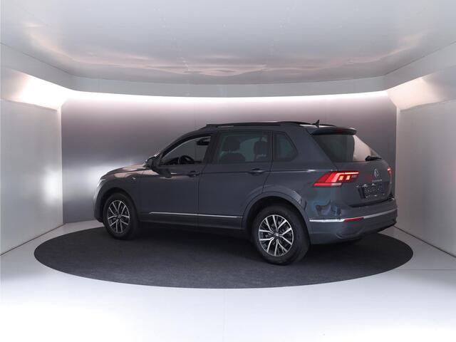 Volkswagen TIGUAN 1.4 TSI eHybrid Life 245 pk Automaat (DSG) | Navigatie | Panoramadak | Parkeersensoren | Achteruitrijcamera | LED koplampen | Stoelverwarming |