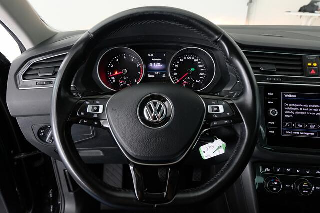 Volkswagen TIGUAN 1.4 TSI 4Motion Comfortline | TREKHAAK | CARPLAY | STOELVERW. |