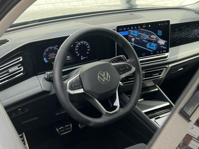 Volkswagen TIGUAN 1.5 eTSI Elegance | Pano | IQ LIght | 360 Camera | 18 inch