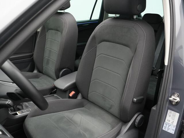 Volkswagen TIGUAN 1.4 TSI 150 pk DSG eHybrid Elegance | Panoramadak | IQ.Light | Standkachel | Achteruitrijcamera | Park Assist | Keyless | 18 inch