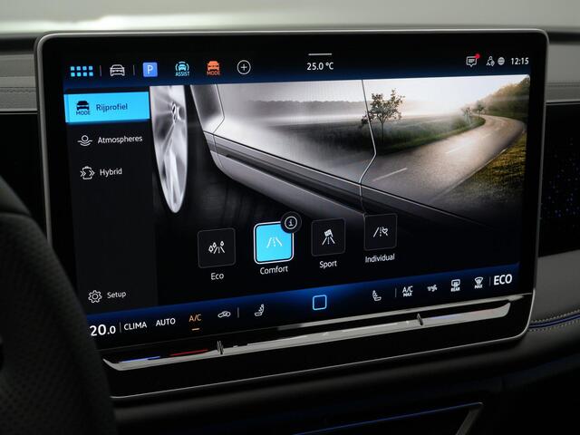 Volkswagen TIGUAN 1.5 eHybrid 204 pk DSG R-Line Edition | Panoramadak | Trekhaak | Adaptieve onderstelregeling (DCC) | Head-up Display | Harman Kardon sound | Adaptive Cruise | 20 inch