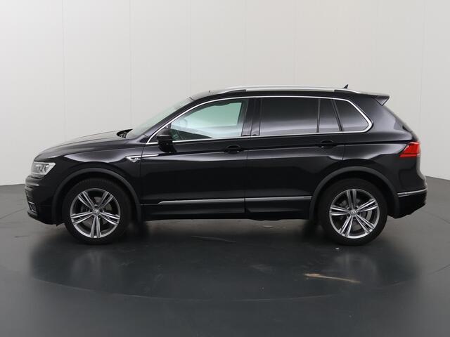 Volkswagen TIGUAN 1.4 TSI 4Motion Highline R | Panoramadak | R-Line | Navigatie | Carplay | Stoelverwarming | DAB |
