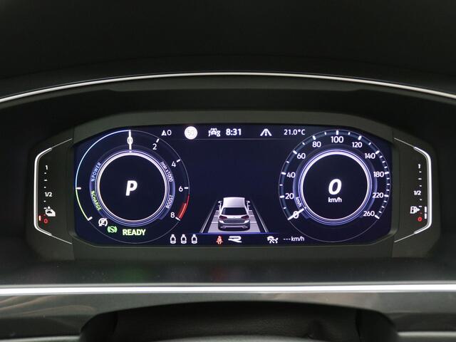 Volkswagen TIGUAN 1.4 TSI eHybrid R-Line Business 245PK DSG Trekhaak, Achterruitrijamera, Elektr. Achterklep, Virtual Cockpit, Matrix-LED Verlichting, Adaptieve Cruise Control, Side Assist, Stuur- en Stoelverwarming, Park Assist, 19" LM Velgen