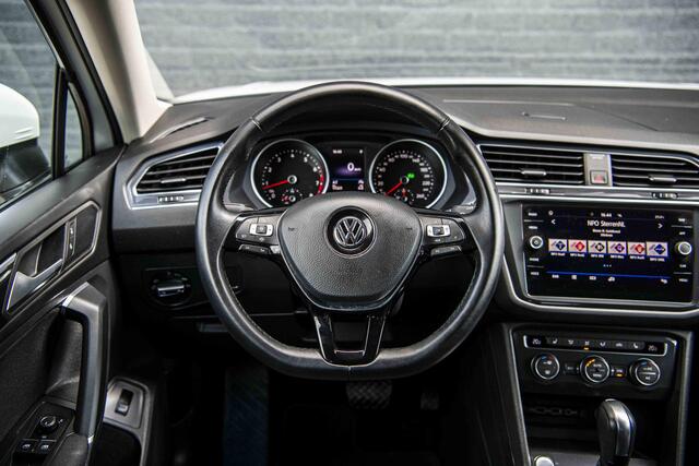 Volkswagen TIGUAN Allspace 1.5 TSi 150 pk Comfortline Executive | Winter | Trekhaak | Camera