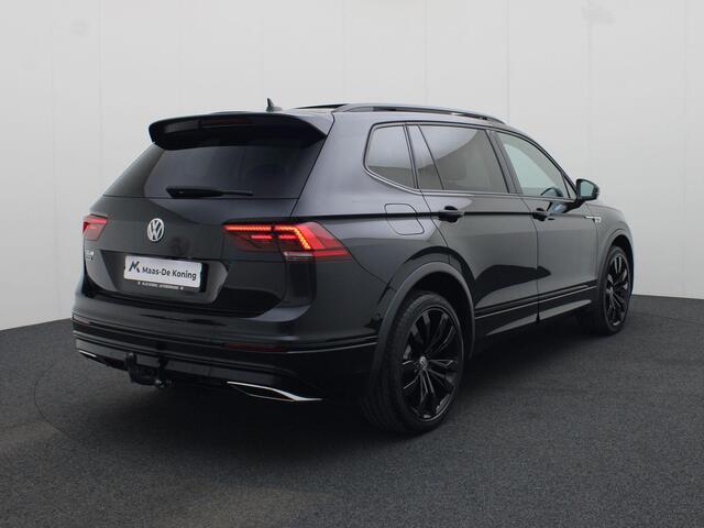 Volkswagen TIGUAN Allspace 1.5 TSI Highline Business R 7p. Panoramadak · Trekhaak · Camera + Parkeersensoren ·