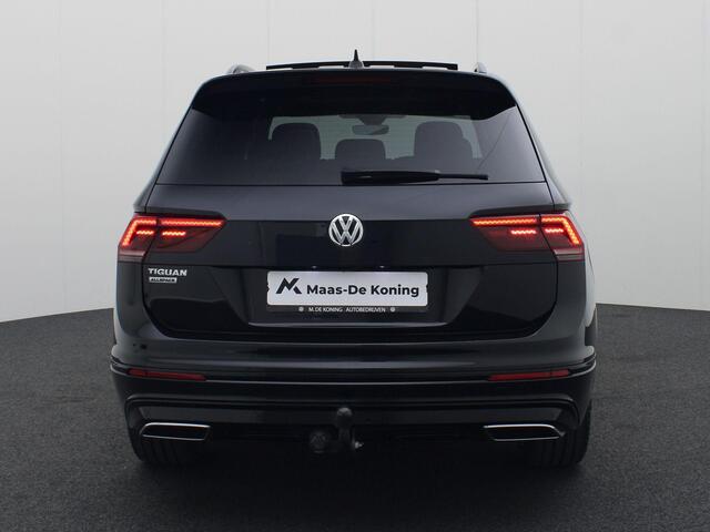 Volkswagen TIGUAN Allspace 1.5 TSI Highline Business R 7p. Panoramadak · Trekhaak · Camera + Parkeersensoren ·
