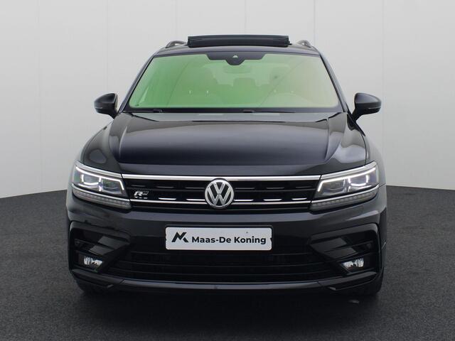 Volkswagen TIGUAN Allspace 1.5 TSI Highline Business R 7p. Panoramadak · Trekhaak · Camera + Parkeersensoren ·
