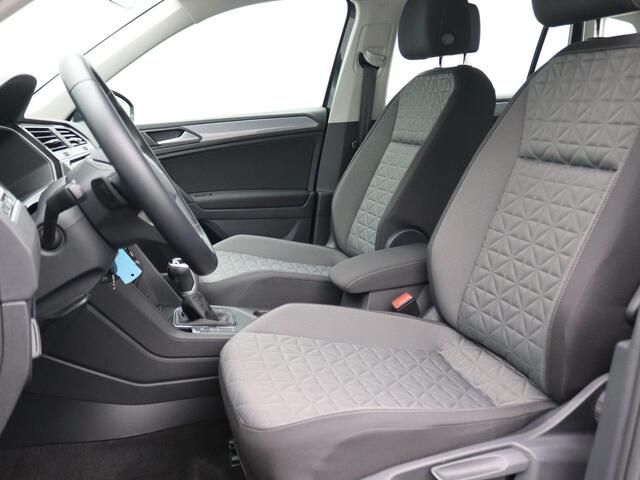 Volkswagen TIGUAN 1.4 TSI e-hybrid Life Business 245PK DSG Led koplampen, adaptive cruise met travel assist, side assist, stuur-stoelverwarming, navigatie, 18" lichtmetaal