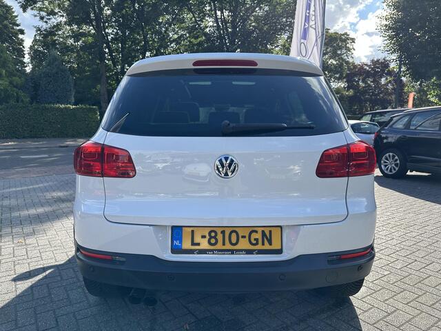Volkswagen TIGUAN 1.4 TSI 150PK DSG Lounge Panorama|Navi|Xenon