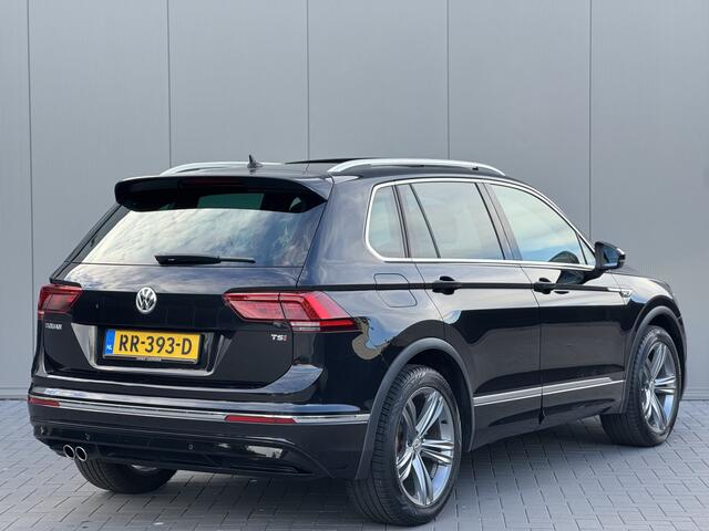 Volkswagen TIGUAN 1.4 TSI R-Line Highline | Panorama | Virtual Cockpit | Apple CarPlay | Wegkl. Trekhaak | Full LED | Adaptive Cruise