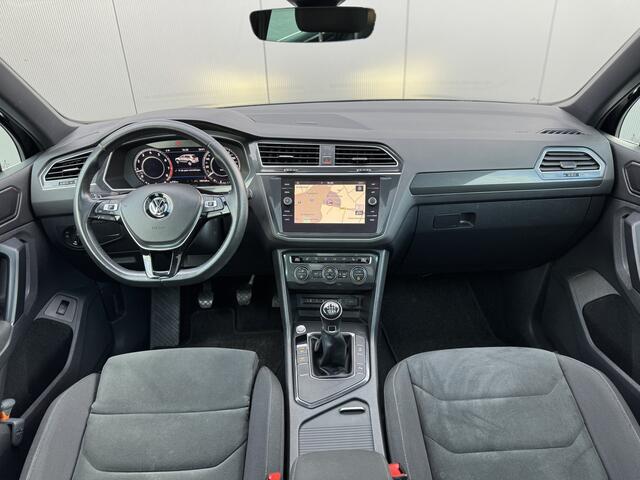 Volkswagen TIGUAN 1.4 TSI R-Line Highline | Panorama | Virtual Cockpit | Apple CarPlay | Wegkl. Trekhaak | Full LED | Adaptive Cruise