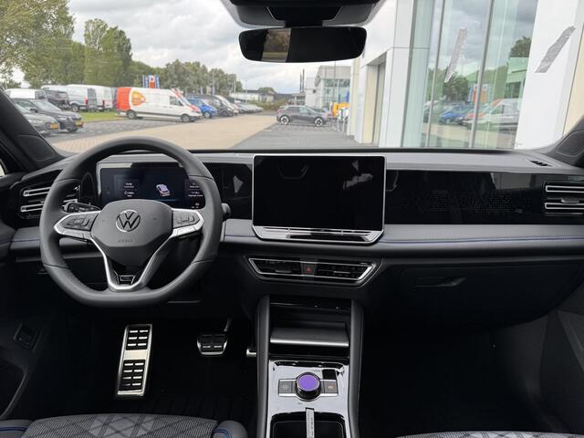 Volkswagen TIGUAN 1.5 eHybrid R-Line Edition 204 PK | Trekhaak | Adaptief Onderstel | Panoramadak | Stoel & Stuur Verwarming | Carplay | Camera |