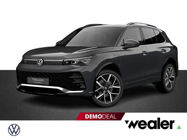 Volkswagen TIGUAN R-Line-Edition 1.5 eHybrid 200 kW / 272 pk DSG | Design pakket | Assistance pakket plus | Multimedia pakket plus | Trekhaak wegklapbaar |