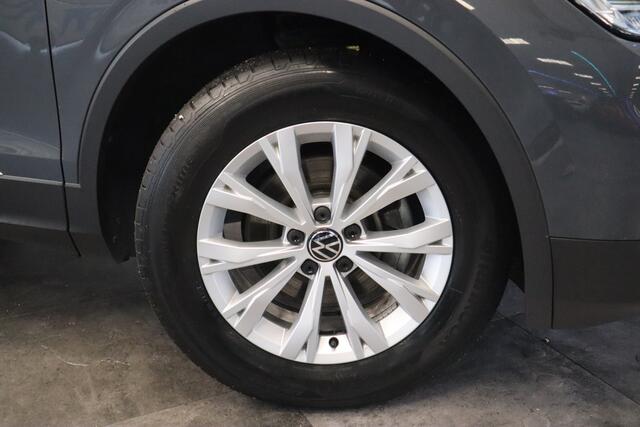 Volkswagen TIGUAN 1.5 TSI Life Business ACC Climate Panoramadak PDC Keyless NAP