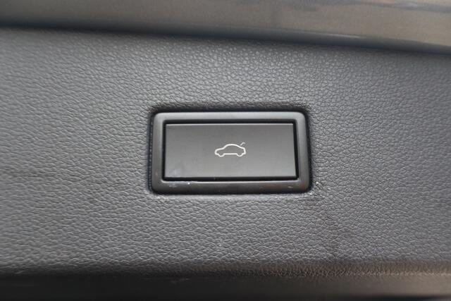 Volkswagen TIGUAN 1.5 TSI ACT Highline Business R NL-Auto!! Panoramadak I Apple Car-Play