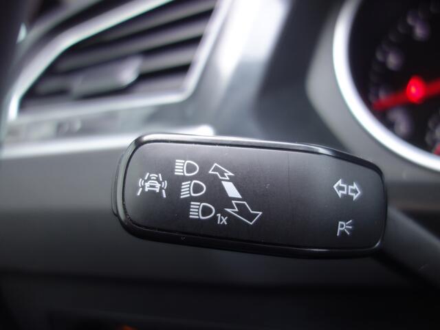 Volkswagen TIGUAN 1.4 TSI 150pk Automaat Comfortline Trekhaak(1800kg)