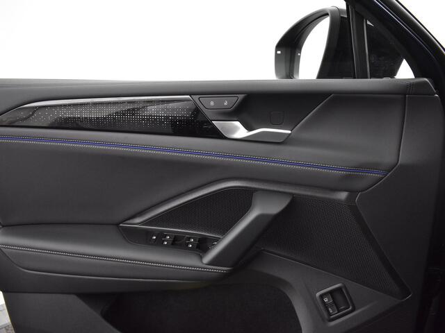 Volkswagen TIGUAN R-Line-Edition 1.5 eHybrid 272 pk 6 versn. DSG · Assistance pakket plus · Black style pakket · Design pakket · Multimedia pakket plus · Trekhaak incl. aanhangermanoeuvreerhulp (trailer assist) ·