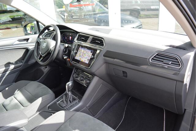 Volkswagen TIGUAN 1.5 TSI ACT Highline R-Line DSG | Orig. NL | NAP | Trekhaak |