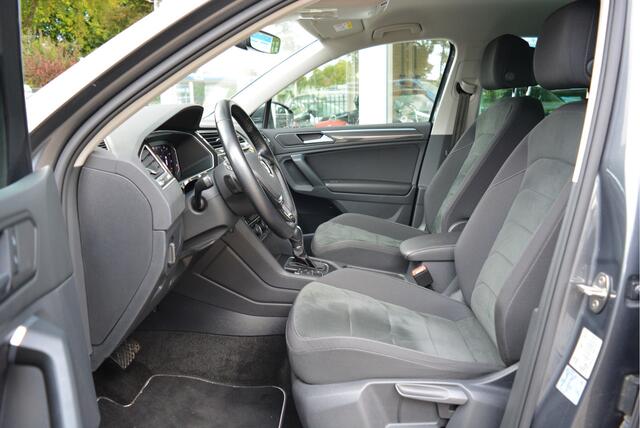 Volkswagen TIGUAN 1.5 TSI ACT Highline R-Line DSG | Orig. NL | NAP | Trekhaak |