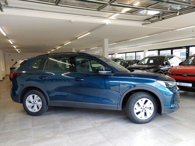 Volkswagen TIGUAN 1.5 eTSI DSG LIFE TREKHAAK/CAMERA/CARPLAY/STOELVERW