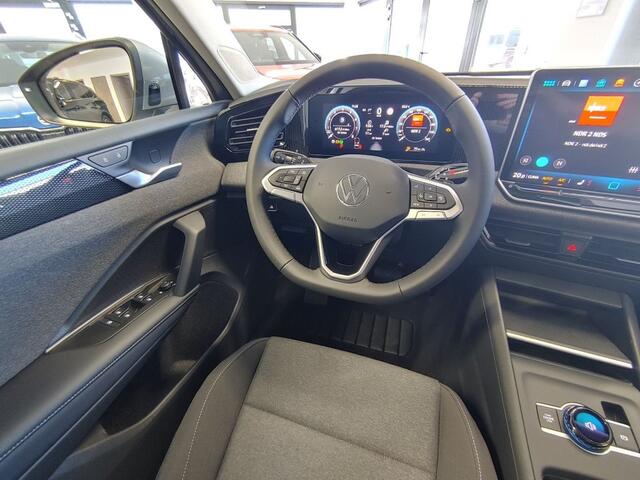 Volkswagen TIGUAN 1.5 eTSI DSG LIFE TREKHAAK/CAMERA/CARPLAY/STOELVERW