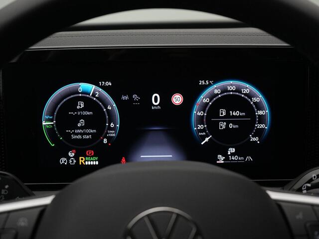 Volkswagen TIGUAN 1.5 eHybrid 204 pk DSG Life Edition | Trekhaak | Stuur-/achterbankverwarming | Achteruitrijcamera