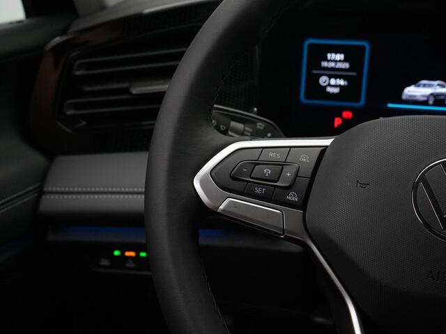 Volkswagen TIGUAN 1.5 eHybrid 204 pk DSG Life Edition | Trekhaak | Stuur-/achterbankverwarming | Achteruitrijcamera