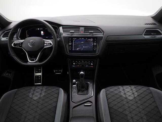 Volkswagen TIGUAN 1.4 TSI eHybrid R-Line Business+ | PANO | CAMERA | ADAPTIVE | KEYLESS | STOEL- EN STUURVERW.