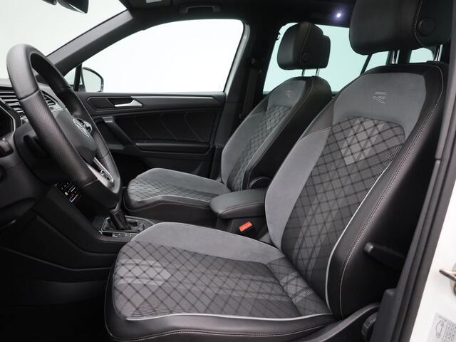 Volkswagen TIGUAN 1.4 TSI eHybrid R-Line Business+ | PANO | CAMERA | ADAPTIVE | KEYLESS | STOEL- EN STUURVERW.