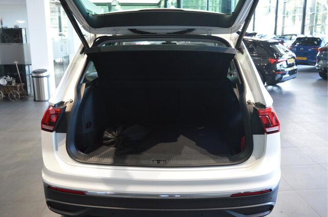 Volkswagen TIGUAN 1.4 TSI eHybrid pano led pdc head up 245 pk !!