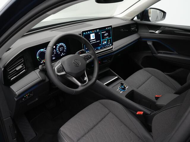 Volkswagen TIGUAN 1.5 eHybrid 204 pk DSG Life Edition | Trekhaak | Stuur-/achterbankverwarming | Achteruitrijcamera